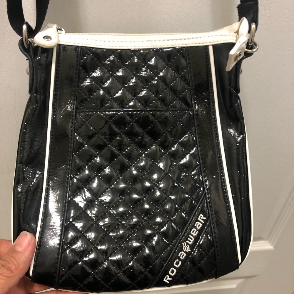 Rocawear cute black and White crossbody bag